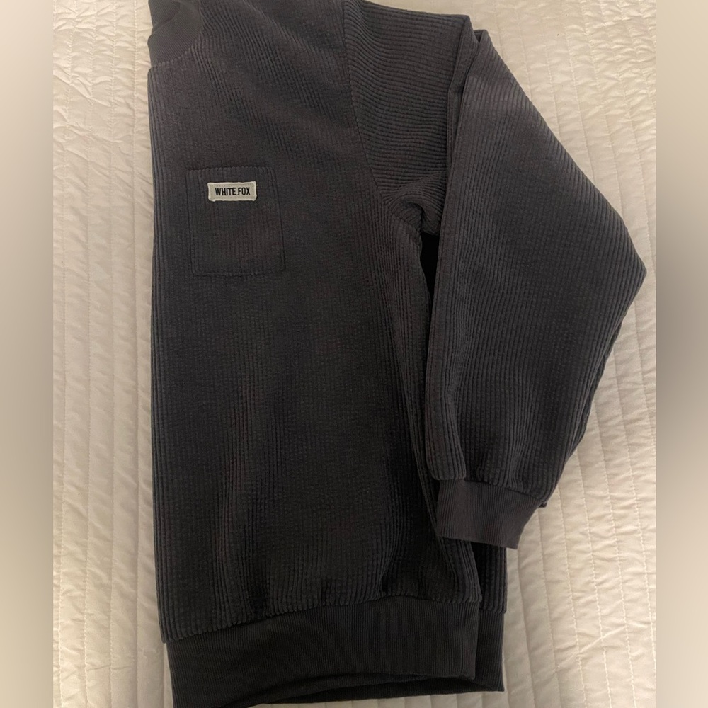 White fox oversized textured crewneck